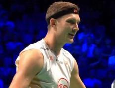 开云-石宇(yǔ)奇挑战安赛龙 引(yǐn)发赛场争执