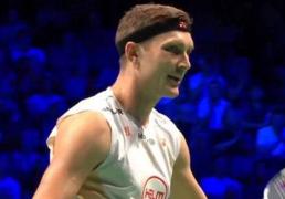 开云-石宇(yǔ)奇挑战安赛龙 引(yǐn)发赛场争执