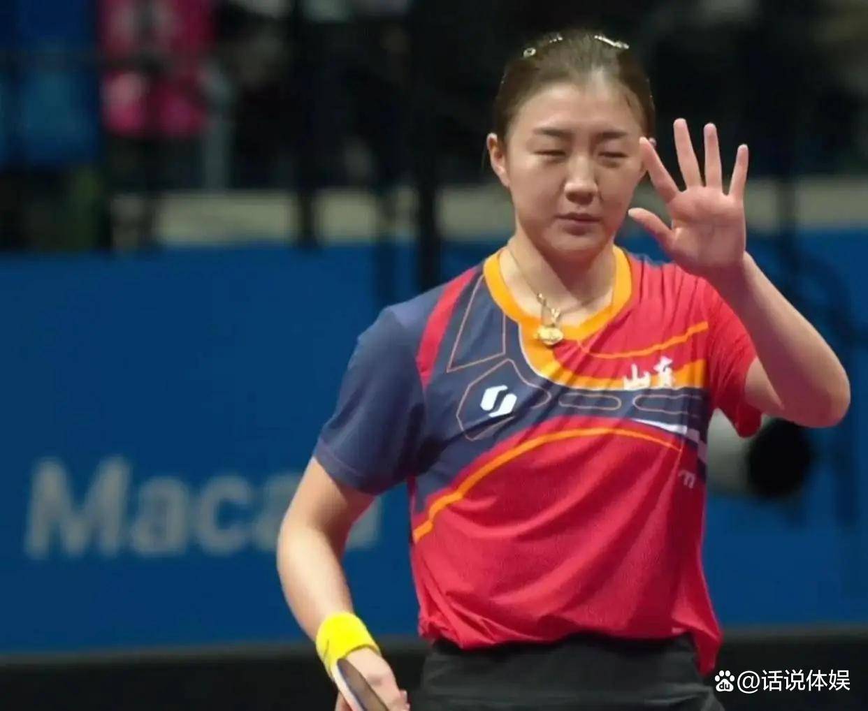 开云-11.11全运会乒乓球(qiú)赛果，陳(chén)梦复出首秀给对手剃光头，下轮对战硬茬何卓佳