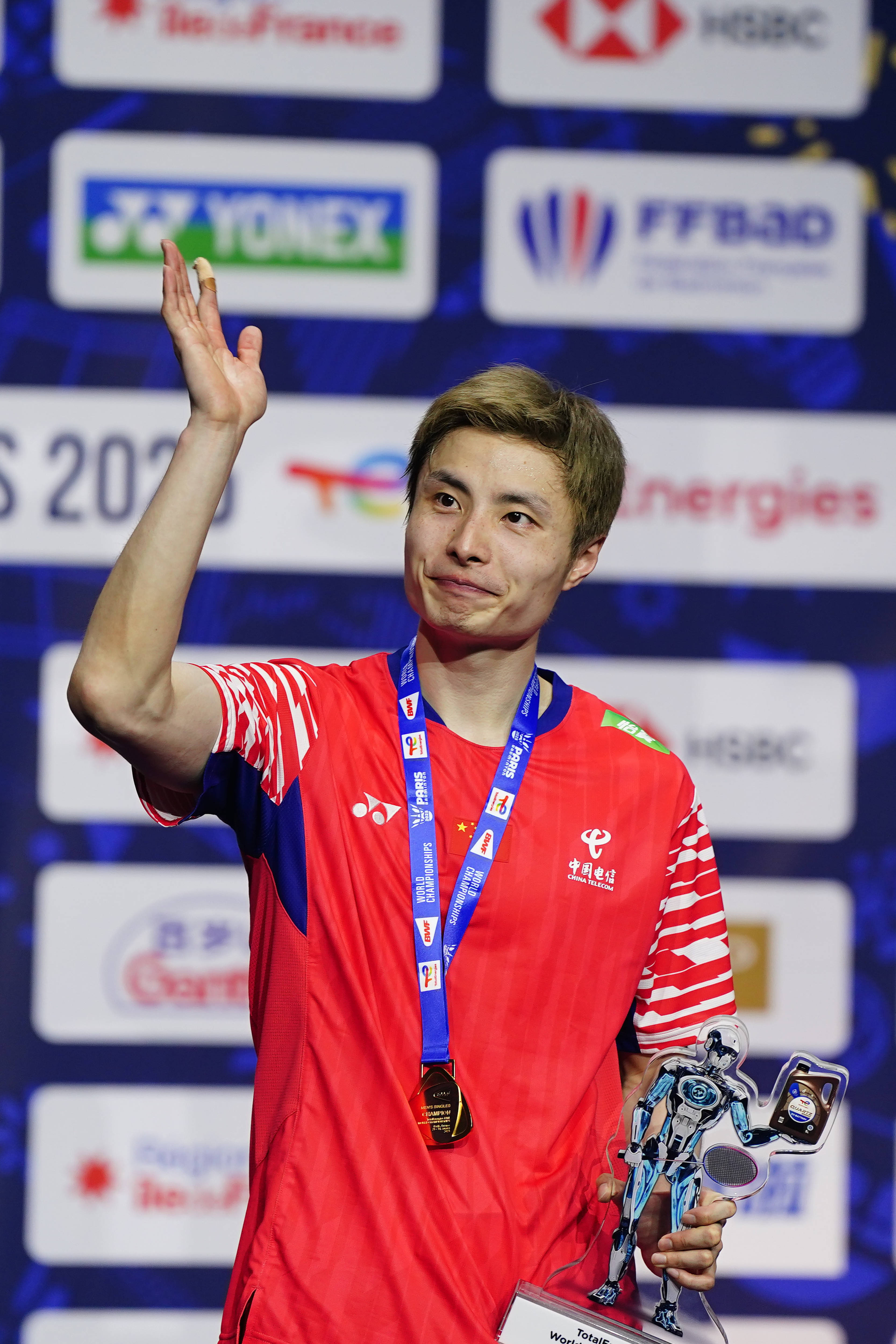开云-羽(yǔ)毛球世锦赛：石宇奇获得男单冠军