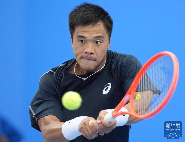 开云-全运会丨吴易昺晋级网球男(nán)单半決(jué)赛