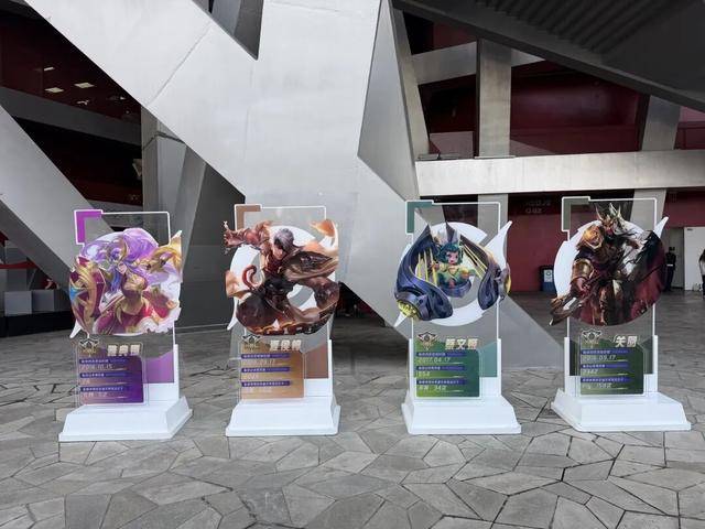 开云-今晚，鸟巢，王者荣耀KPL年度縂(zǒng)决賽(sài)！现场直击