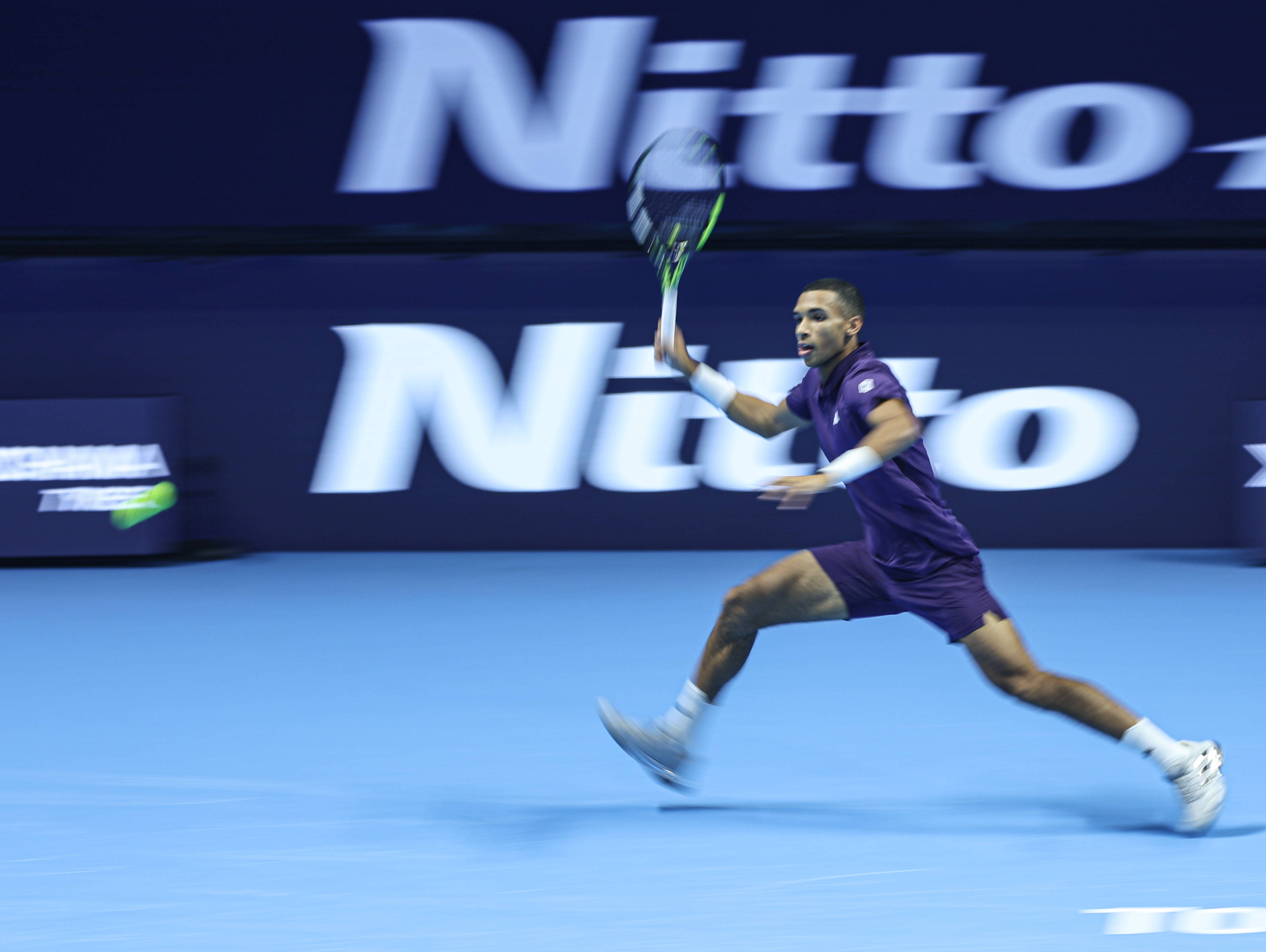 kaiyun-（体育(yù)）网球——ATP年终总决赛：奥热-阿(ā)利亞(yà)西姆胜兹韦列夫