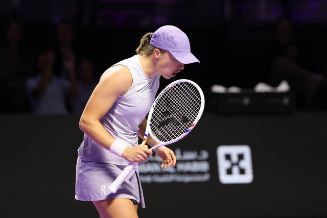 开云-网球|WTA年终总决赛：斯(sī)维亚特克胜凯斯(sī)