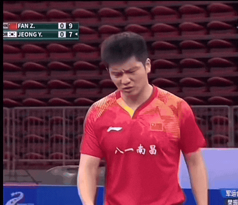 开云平台-知(zhī)行合一 谁是樊振東(dōng)最好的场外指導(dǎo) 樊振東(dōng)除了指導(dǎo)队友还指導(dǎo)小胖