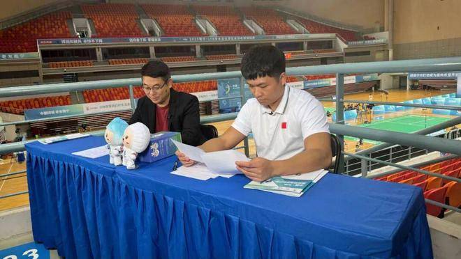 开云-从平面到沉浸：只有突破转播瓶颈，羽(yǔ)毛(máo)球的(de)魅力才能(néng)被(bèi)真正看见。