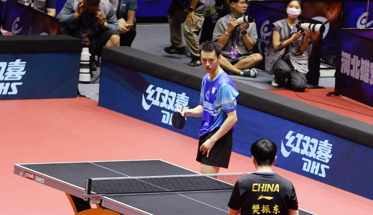 开云下载-徐海东三局完胜张祐(yòu)安，发球(qiú)抢攻凸顯(xiǎn)，冲击正赛颇具(jù)希望