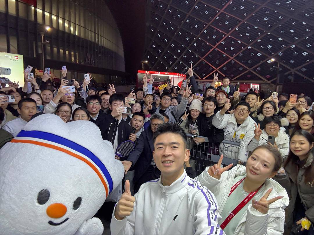 开云体育在线-世界羽聯(lián)总決(jué)赛再现“雅思永(yǒng)不(bù)落幕”